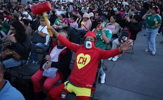 FOTOS Así se vivió el partido México-Portugal en el Zócalo de CDMX; chicos y grandes acudieron puntuales para apoyar a la Selección