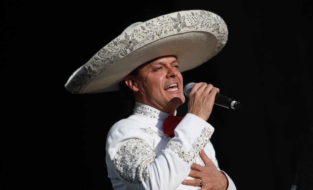 Pedro Fernández cumple 55 años: los 5 datos que tal vez no sepas del cantante