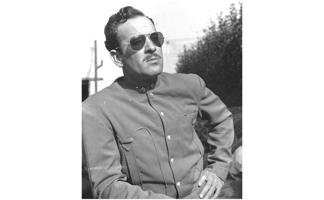 Pedro Infante, el ídolo de México, murió en un accidente aéreo el 15 de abril de 1957.