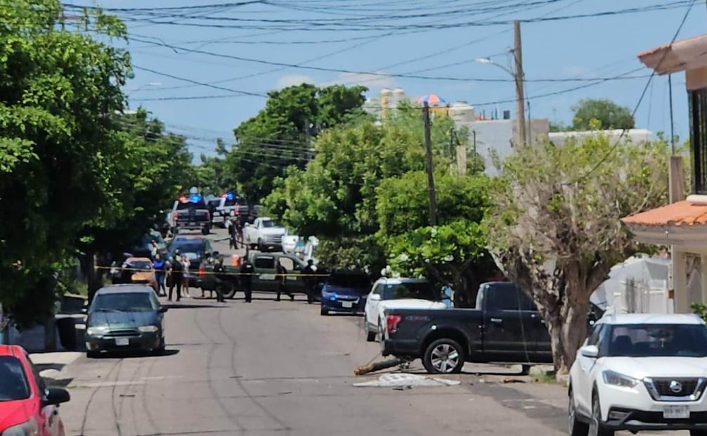 Muere una persona durante persecución en Sinaloa (11/09/2025). Foto: Especial