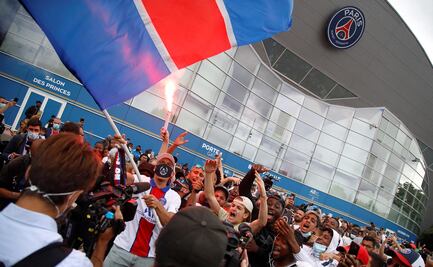 Estadio del PSG prepara gran recibimiento para Lionel Messi