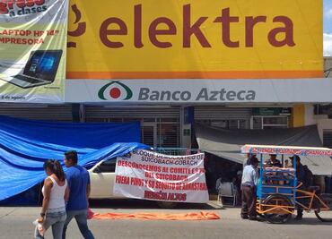 Encapuchados irrumpen foro del SNTE en Chiapas