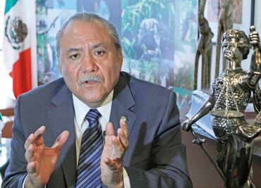 “Esta farsa está fraguada desde el gobierno de Graco”: senador