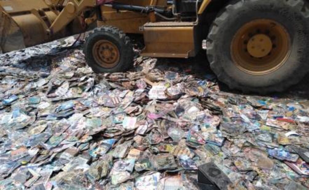 PGR destruye un millón de cigarros de contrabando en Veracruz