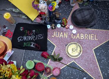 Juan Gabriel vivirá en sus canciones, afirman autoridades de EU