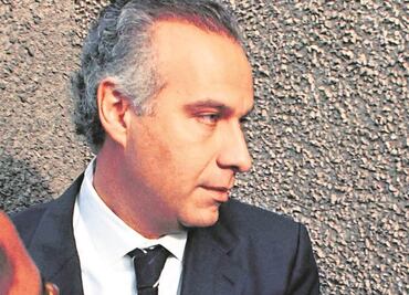 Vinculan a proceso a Juan Collado por fraude