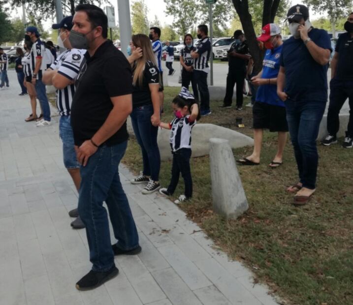 ¿Falta de comunicación entre Rayados y Secretaria de Salud?