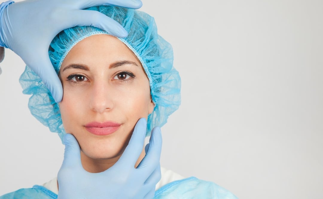 ¿Qué debes considerar antes de someterte a un procedimiento estético? Foto: Freepik