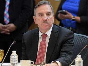 Ministro Laynez reacciona a no ser invitado al aniversario de la Constitución; “Quien no sigue los designios del régimen suele ser castigado”