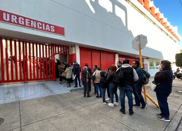 Con falta de dosis y desorganización, Cruz Roja inicia vacunación de Pfizer contra Covid-19