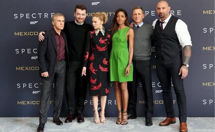 Daniel Craig promueve “Spectre” en México