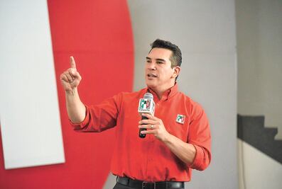 Alejandro Moreno reta a contrincantes: “Que se pongan a trabajar”