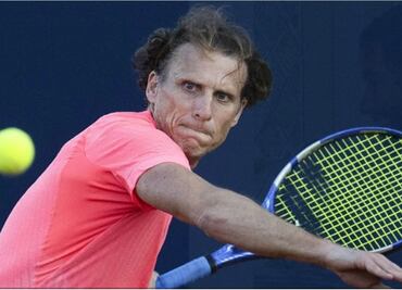 Diego Forlán, estrella de la Selección de Uruguay debutará como tenista profesional