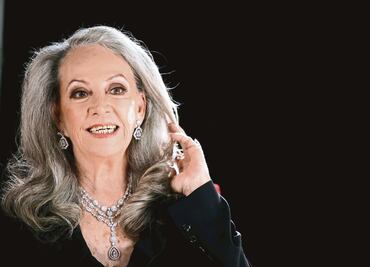 “La mitad de mi vida en ficción”: Isela Vega