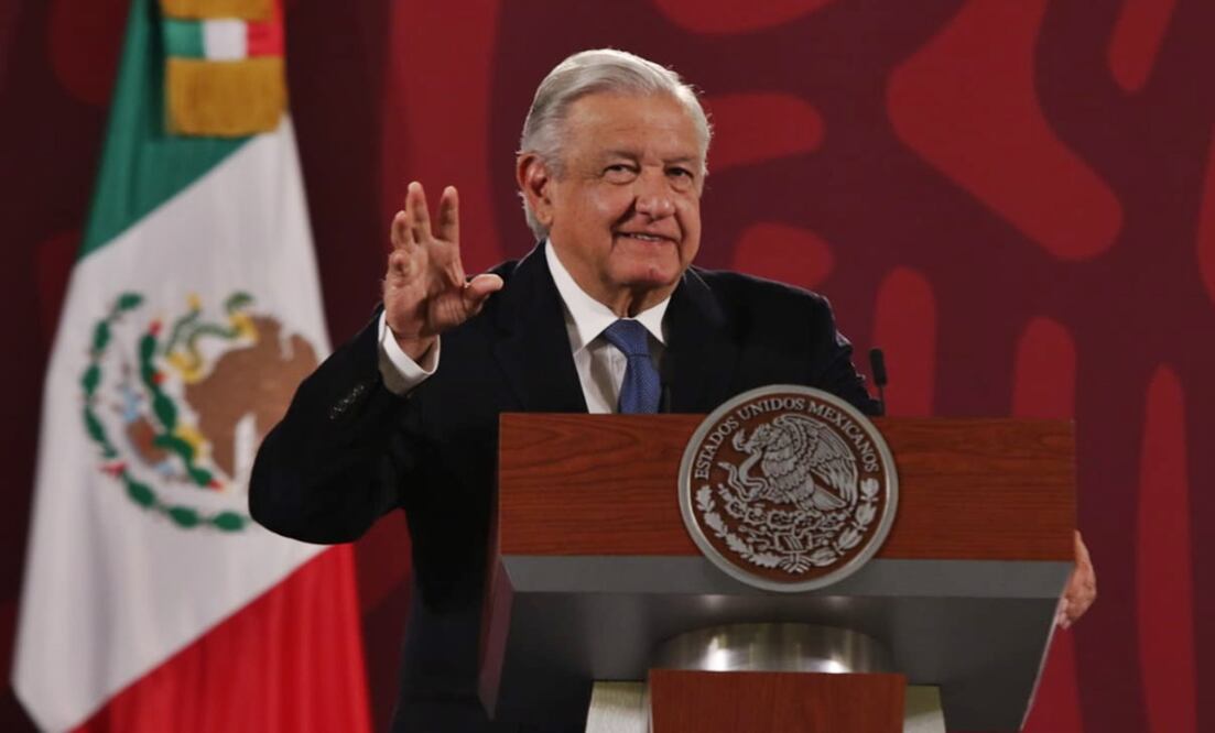 El presidente López Obrador destacó que el censo permitirá tener más información por familia de los damnificados. Foto: Carlos Mejía