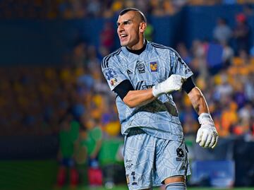 Con Nahuel Guzmán, los Tigres ya van ganando la final