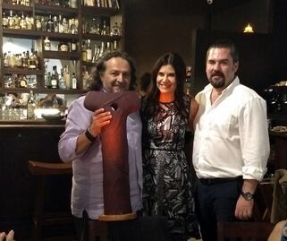 Reconocen a Sandra Fernández por su labor entorno al vino mexicano