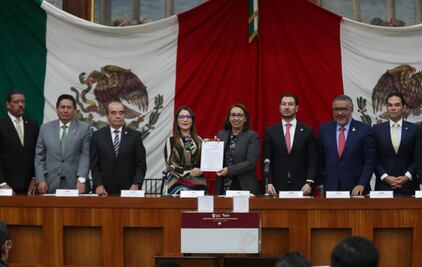 Entregan Paquete Fiscal 2024 del Edomex; contempla presupuesto de 377 mil 935 mdp
