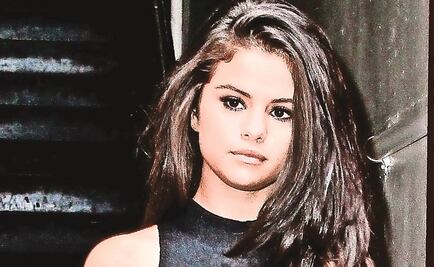 Una Selena sin teléfono ni peine