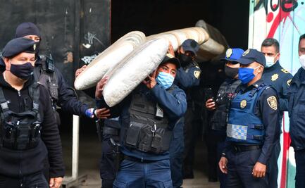 Detienen a tres hombres con presunta droga en costales en la colonia Morelos