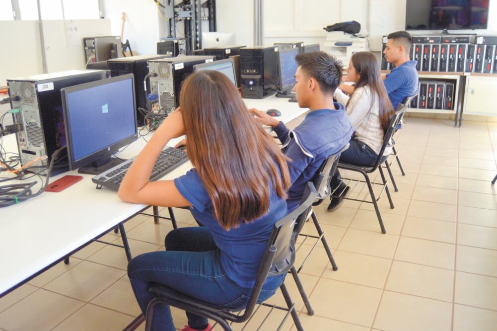 Para Cierte Consulting, se percibe falta de confianza hacia la Subsecretaría de Comunicaciones y Desarrollo Tecnológico. Foto: ARCHIVO EL UNIVERSAL