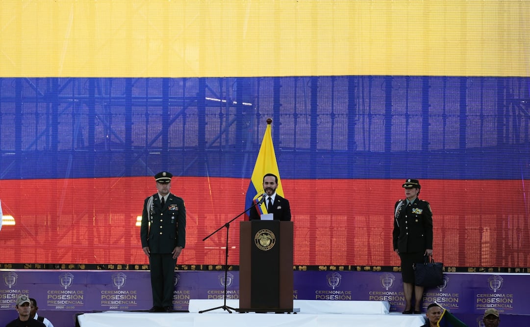 Abelardo de la Espriella durante su primer discurso como presidente de Colombia, en el batallón Pichincha (07/08/2026). Foto: AP