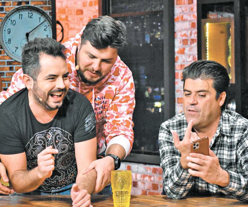 José Eduardo dijo que tocarán temas como el de las ovejas negras de la familia o qué puede hacerse el 14 de febrero. TELEVISA