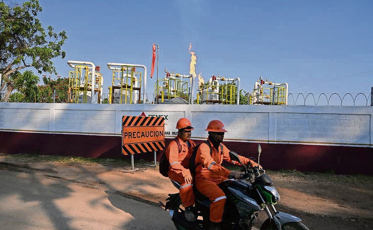 Pemex aseguró que la quema de gas en Tabasco es una medida temporal operativa y será eliminada de forma definitiva a mediados de 2026