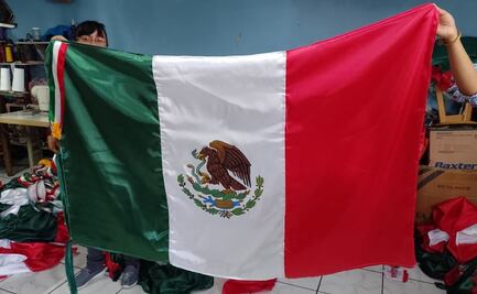 De Toluca para el mundo: elaboran banderas que viajarán al mundial de Qatar 	