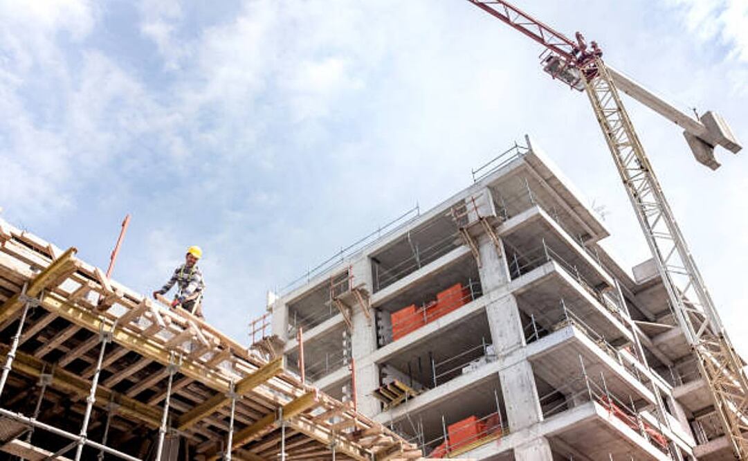 “Creemos en México, seguiremos invirtiendo y construyendo proyectos de vivienda que sumen a la meta sexenal”, dijo Sergio Leal Aguirre, presidente del Consejo de Vinte. Foto: IStock