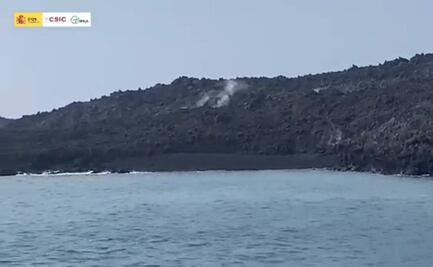 Captan primeras playas formadas en el delta lávico del volcán de La Palma 
