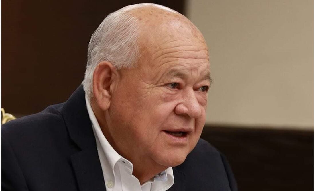 Gobernador de Baja California Sur, Víctor Castro Cosío, se molesta y lanza señalamientos a integrantes de colectivos de búsqueda de desaparecidos. Foto: Especial