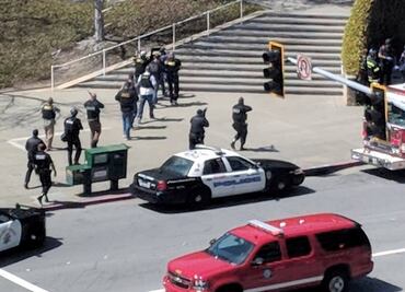 Reportan una persona muerta y tres heridas tras tiroteo en sede de YouTube