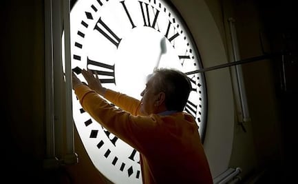 ¿El cambio al horario de verano afecta la salud? Habla experto de la UNAM