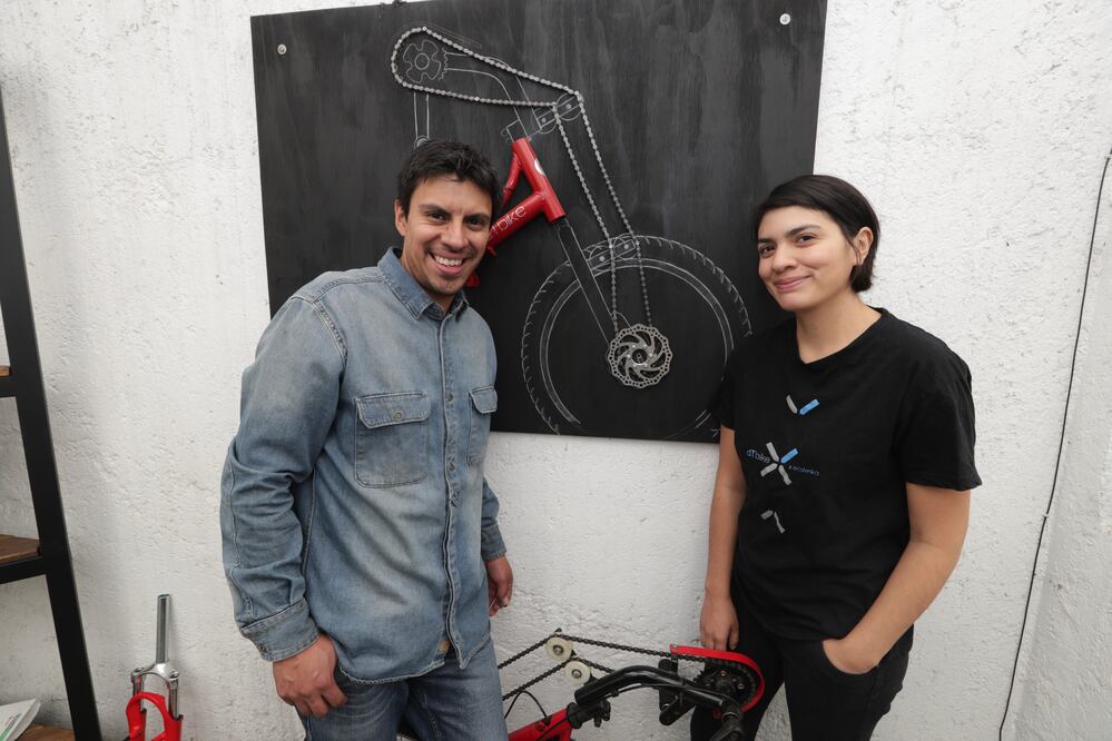 Mexicanos crean bicicleta para personas con discapacidad