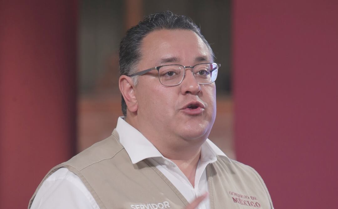 El jefe de los Siervos de la Nación trabaja gratis