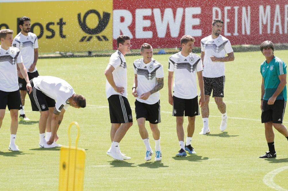 La selección que encabeza el alemán Joachim Löw, enfrentará a Arabia Saudita, en Leverkusen (LISI NIESNER. REUTERS)