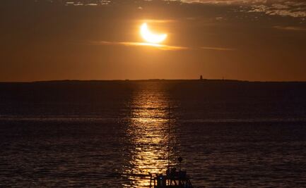 Así se vio el Eclipse Solar 2025; usuarios comparten sus mejores imágenes