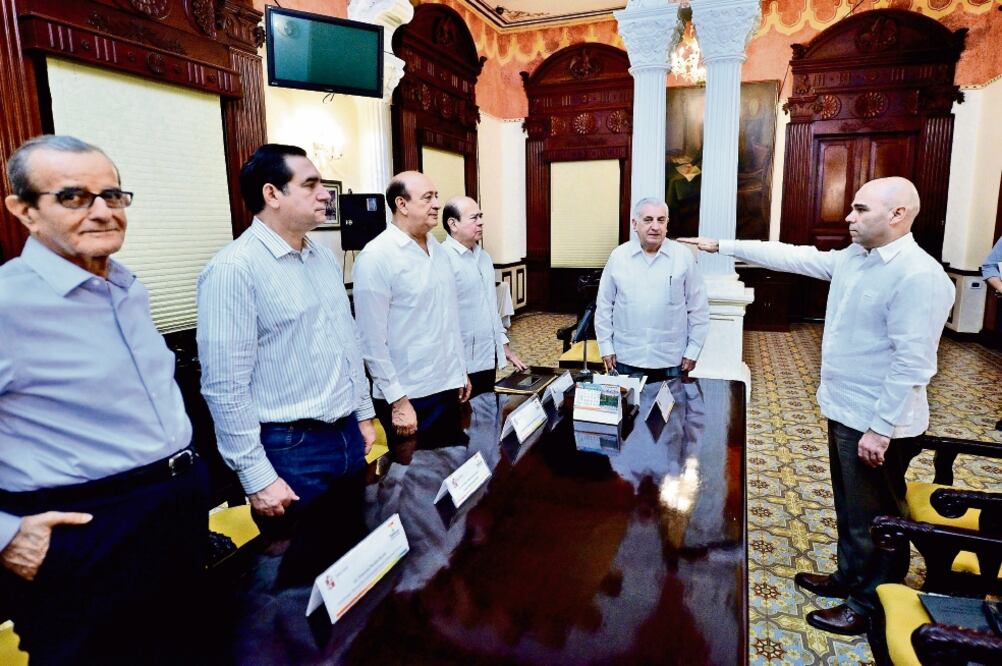 Jorge Aguirre, quien asume la titularidad de la SSP, es licenciado en Derecho, experto en el nuevo sistema de justicia penal (GOBIERNO DE TABASCO)