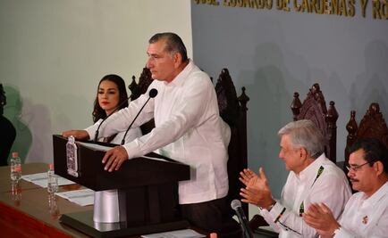 Adán Augusto López llama a recuperar el sector salud en Tabasco