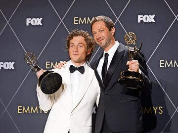 "Succession" refrenda su poder en los Emmys
