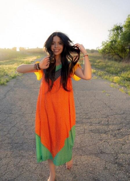 Ángela Aguilar luce vestido de su abuela Flor Silvestre