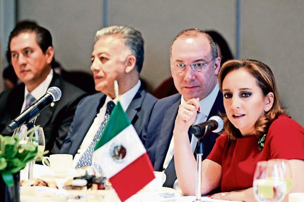 La canciller Claudia Ruiz Massieu se reunió con representantes del Consejo Ejecutivo de Empresas Globales (CEEG) (NOTIMEX)