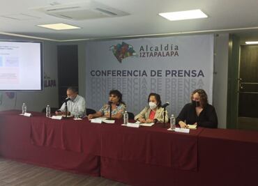 Iztapalapa explica para qué comprará miles de gallinas ponedoras y pipas de fumar