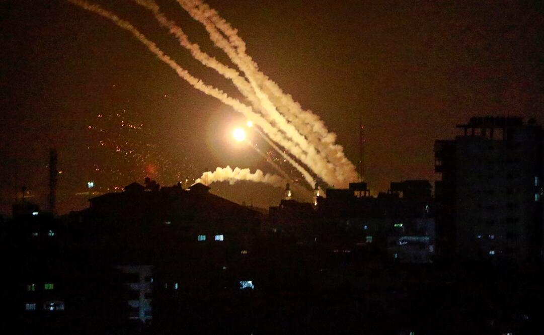 Vista de los cohetes lanzados por las brigadas Al-Quds hacie Israel desde Gaza. Foto: EFE 