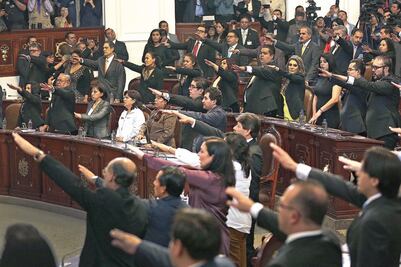 “Jaloneos” en la ALDF por mayoría