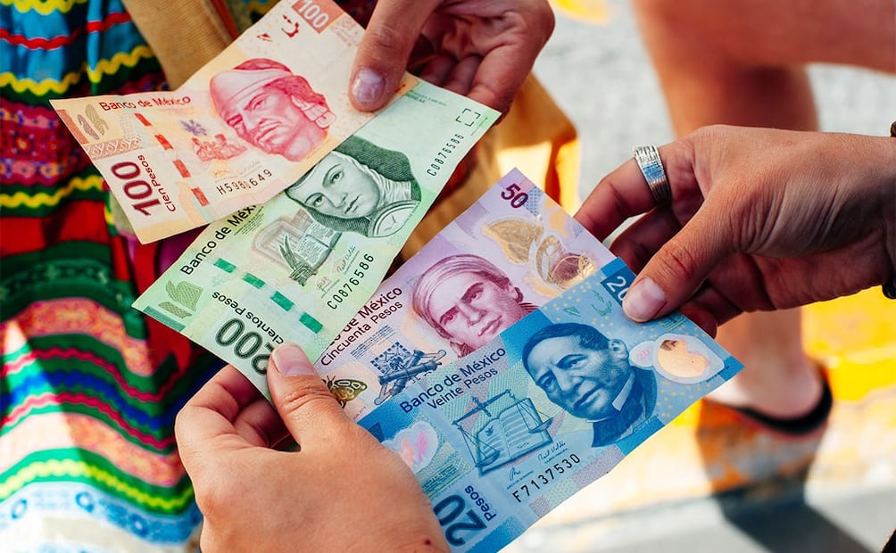 Existen mitos sobre como resolver deudas de tarjetas. Foto: iStock