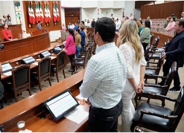 En sesión extraordinaria, Congreso de Sinaloa aprueba renuncia de fiscal por caso Héctor Melesio Cuén Ojeda