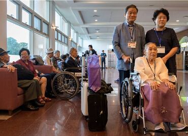 Inician las dos Coreas reuniones de familias separadas por la guerra