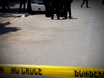 Niño asesina a su padrastro, ex militar en CDMX, y miente en declaración, cámaras lo delatan